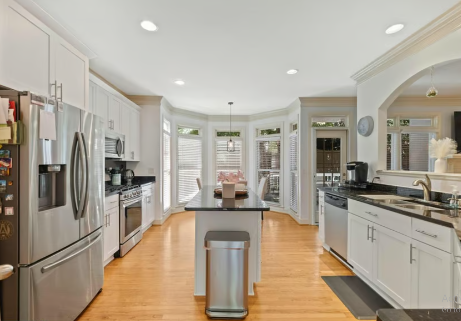 Spectacular Single Family Home